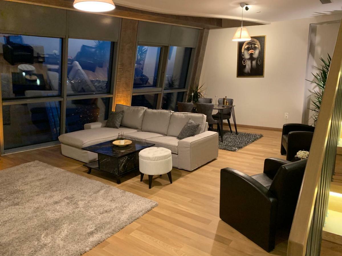 Agaoglu Maslak 1453 2+1 Penthouse Loft * Istanbul