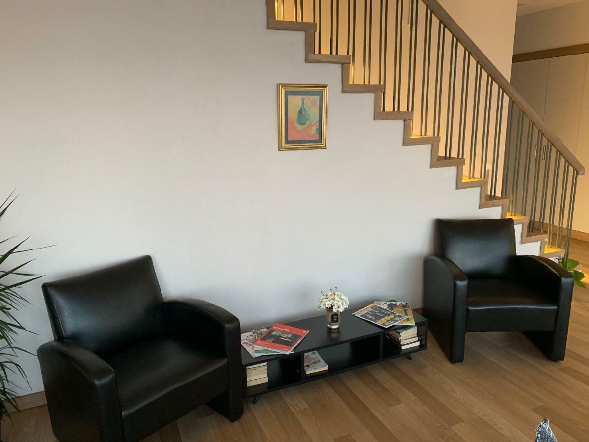 Apartment Agaoglu Maslak 1453 2+1 Penthouse Loft Istanbul