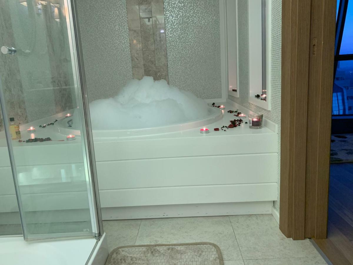 Agaoglu Maslak 1453 2+1 Penthouse Loft Apartment *