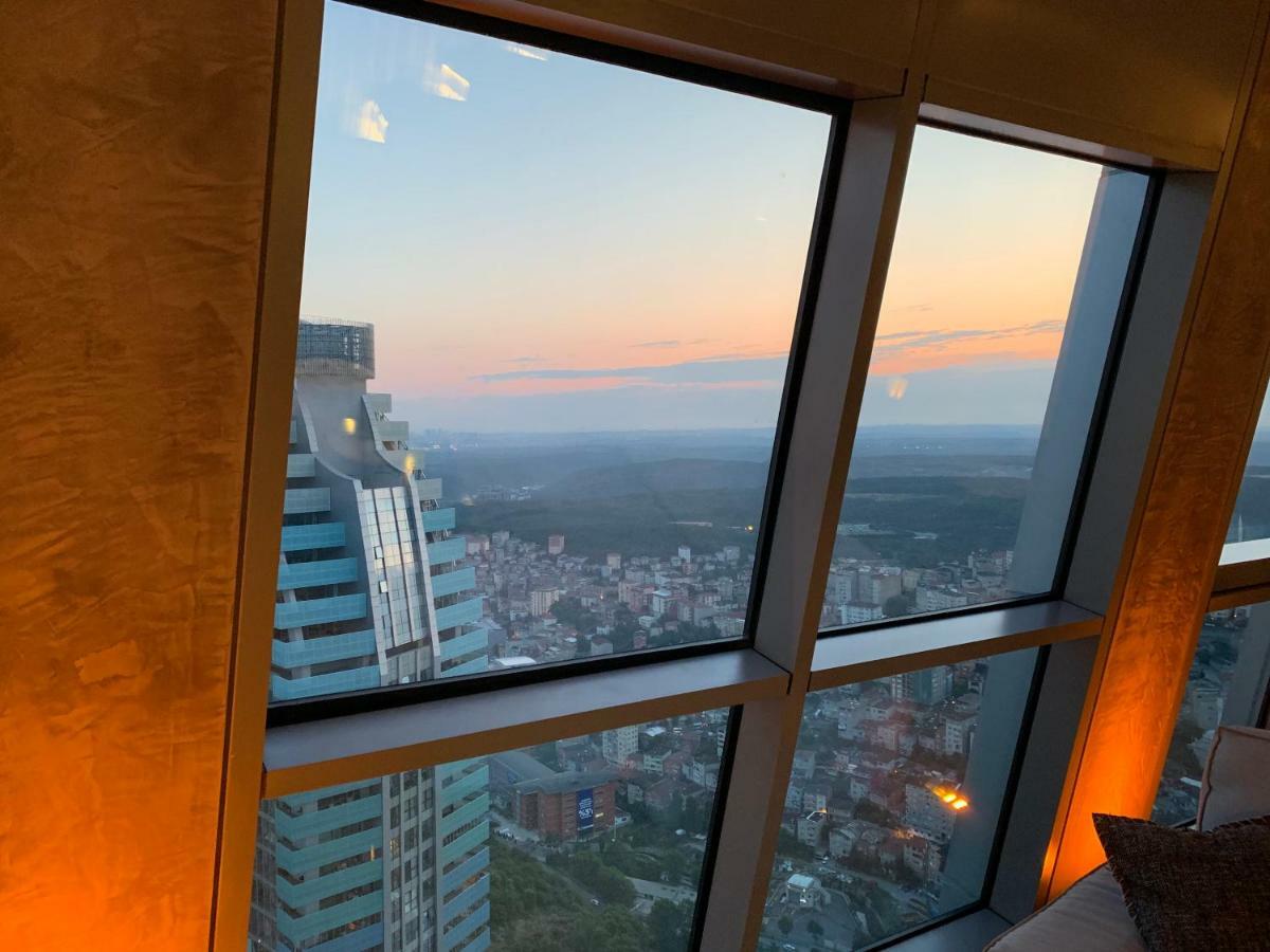 Agaoglu Maslak 1453 2+1 Penthouse Loft Apartment Istanbul
