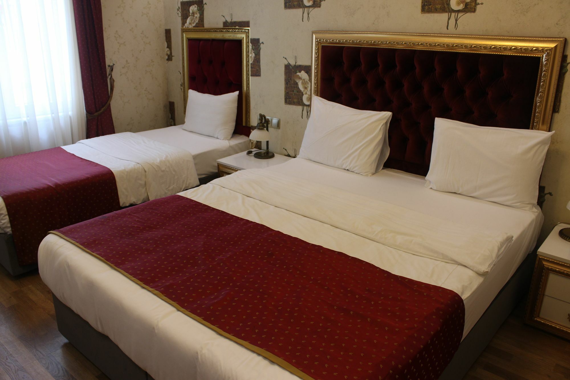 Marmara Deluxe Hotel 4*