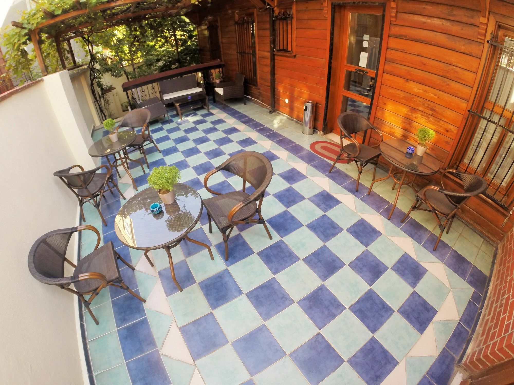 Ottoman's Pearl Bed & Breakfast