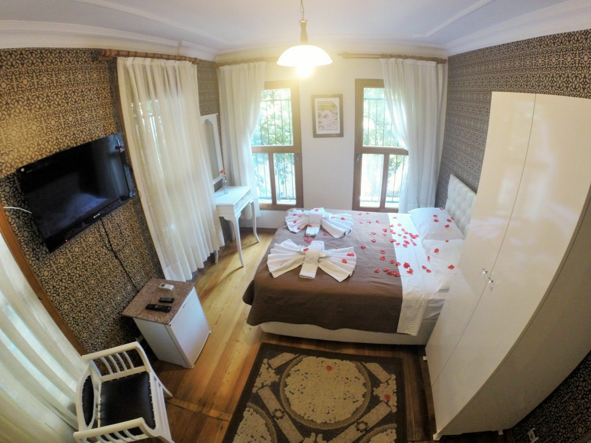 Ottoman's Pearl Bed & Breakfast