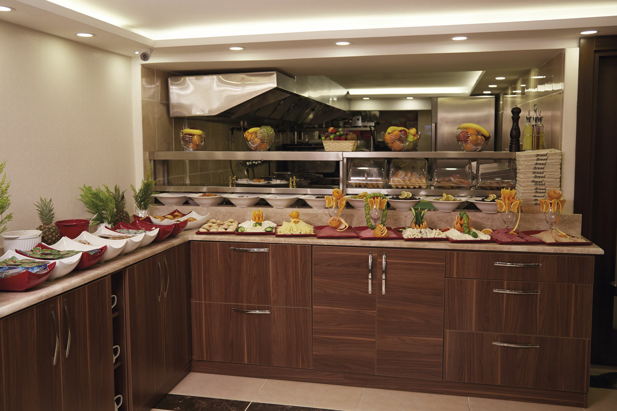 Marmara Place Old Hotel Istanbul