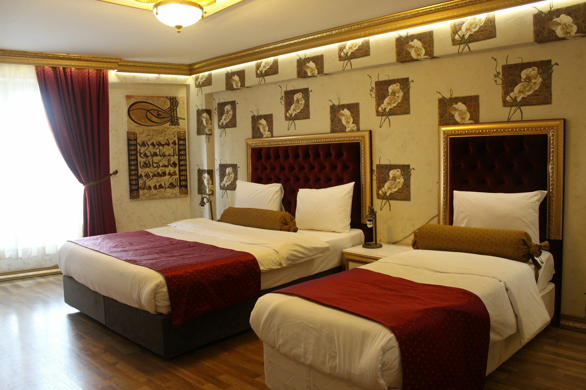 Hotel Marmara Deluxe 4*