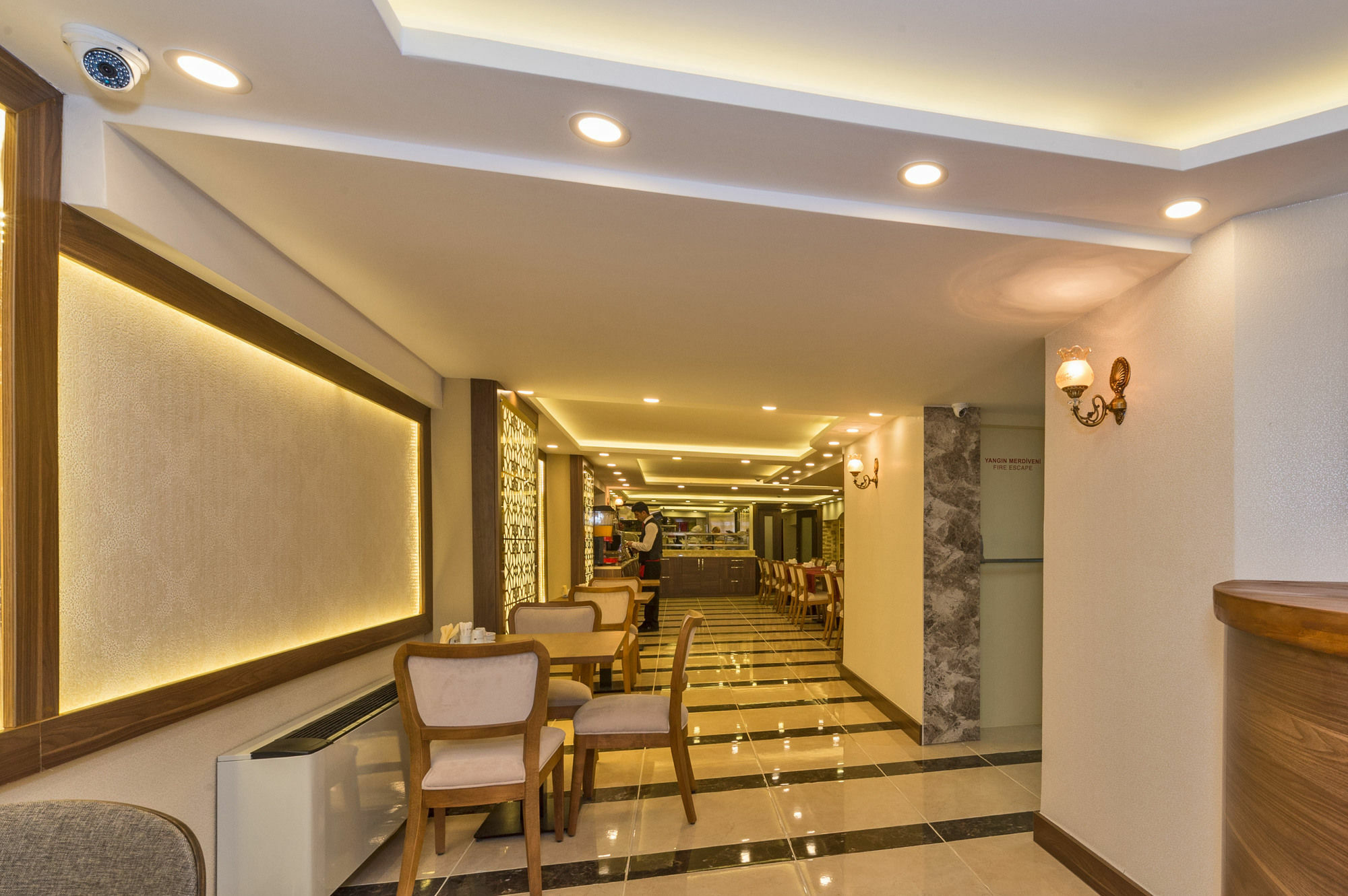 Marmara Place Old Hotel 4*