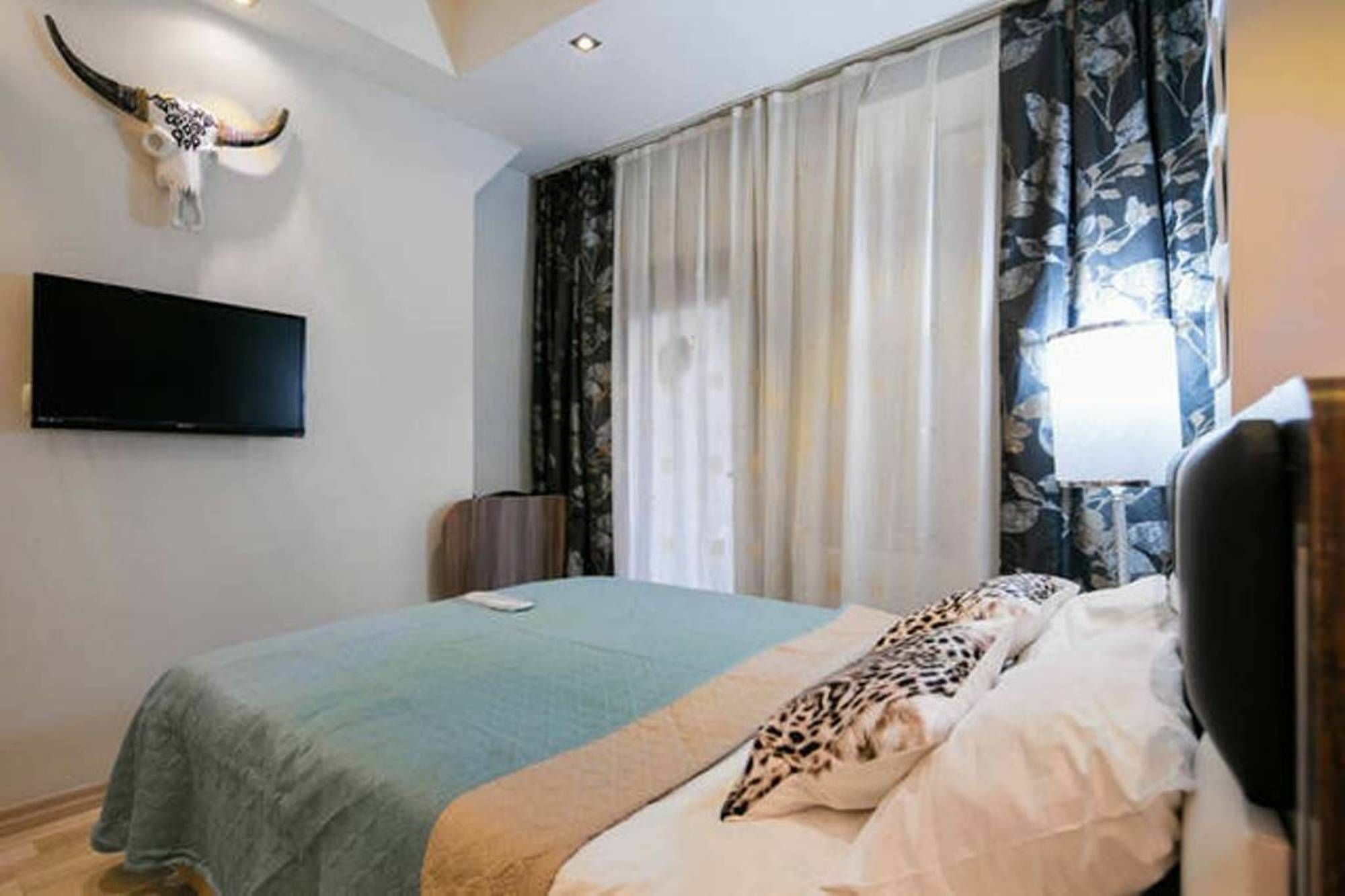 Balance Taksim Aparthotel 3*