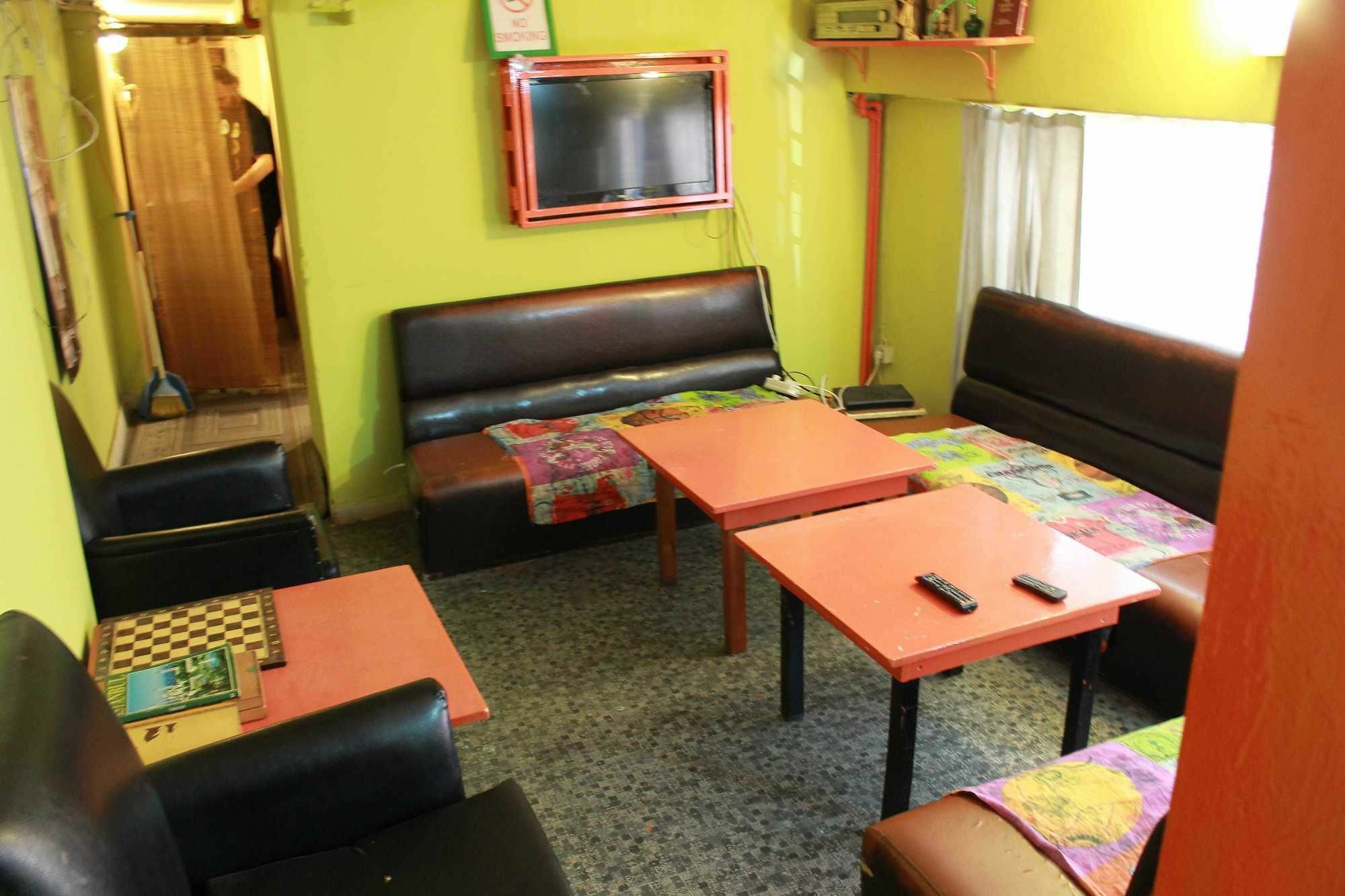 Albergue Taxim (adults Only) *