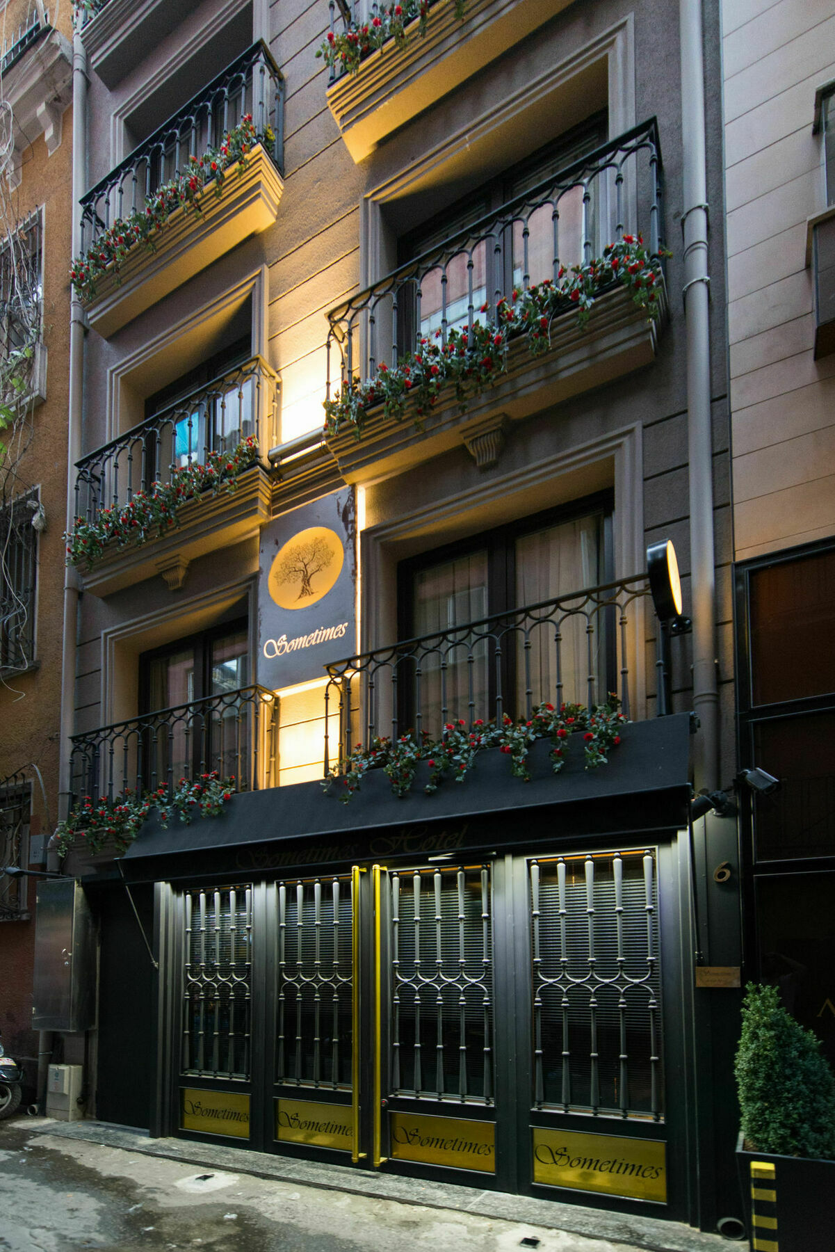 Hotel Sometimes Taksim