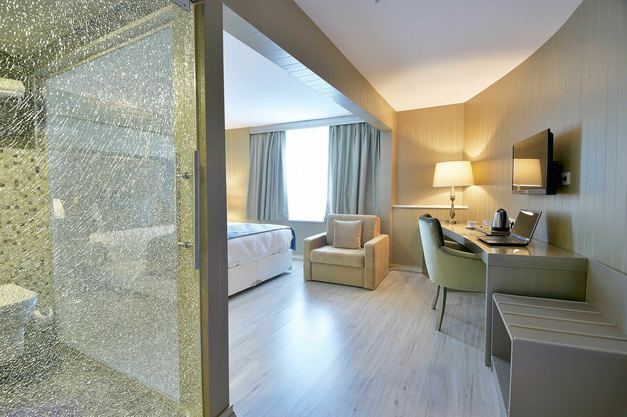 Hotel Adamel