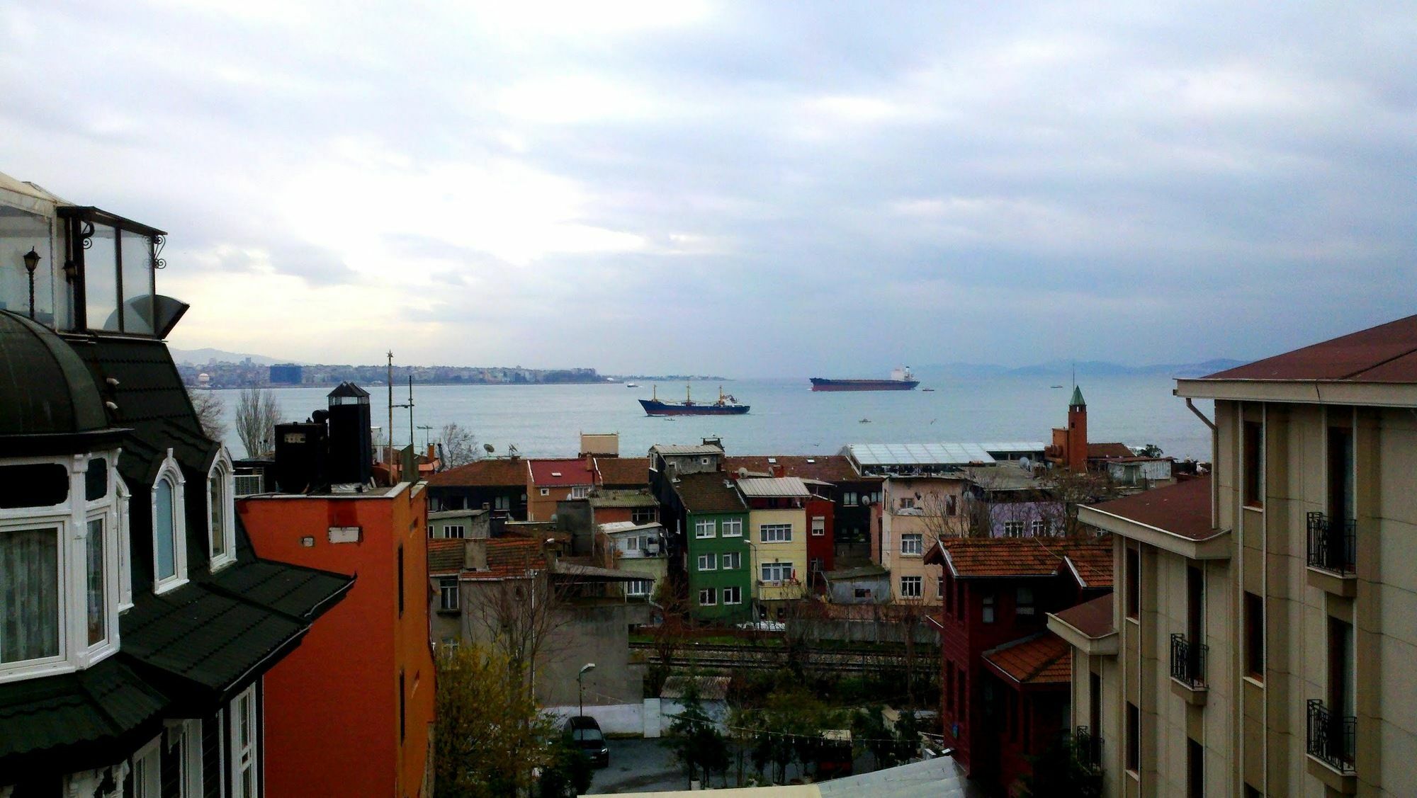 Agora Hotel