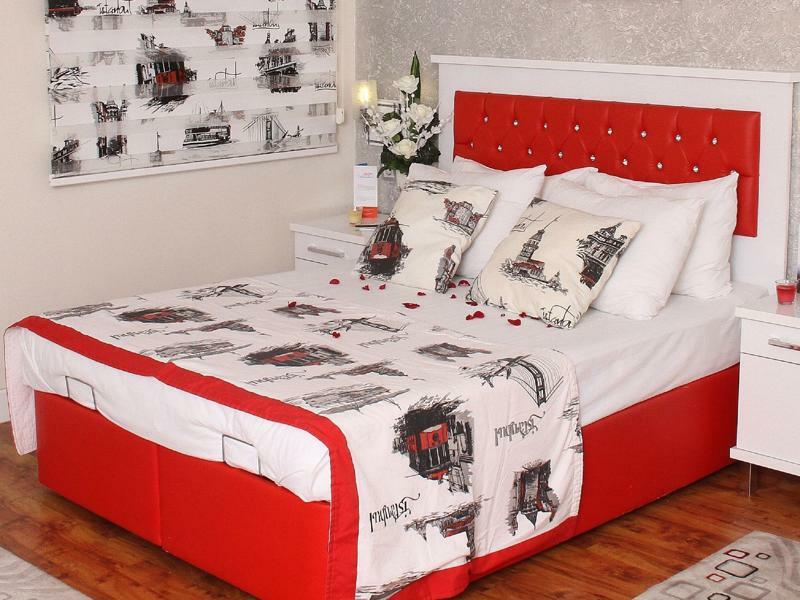Ottoman 2 Class Hotel