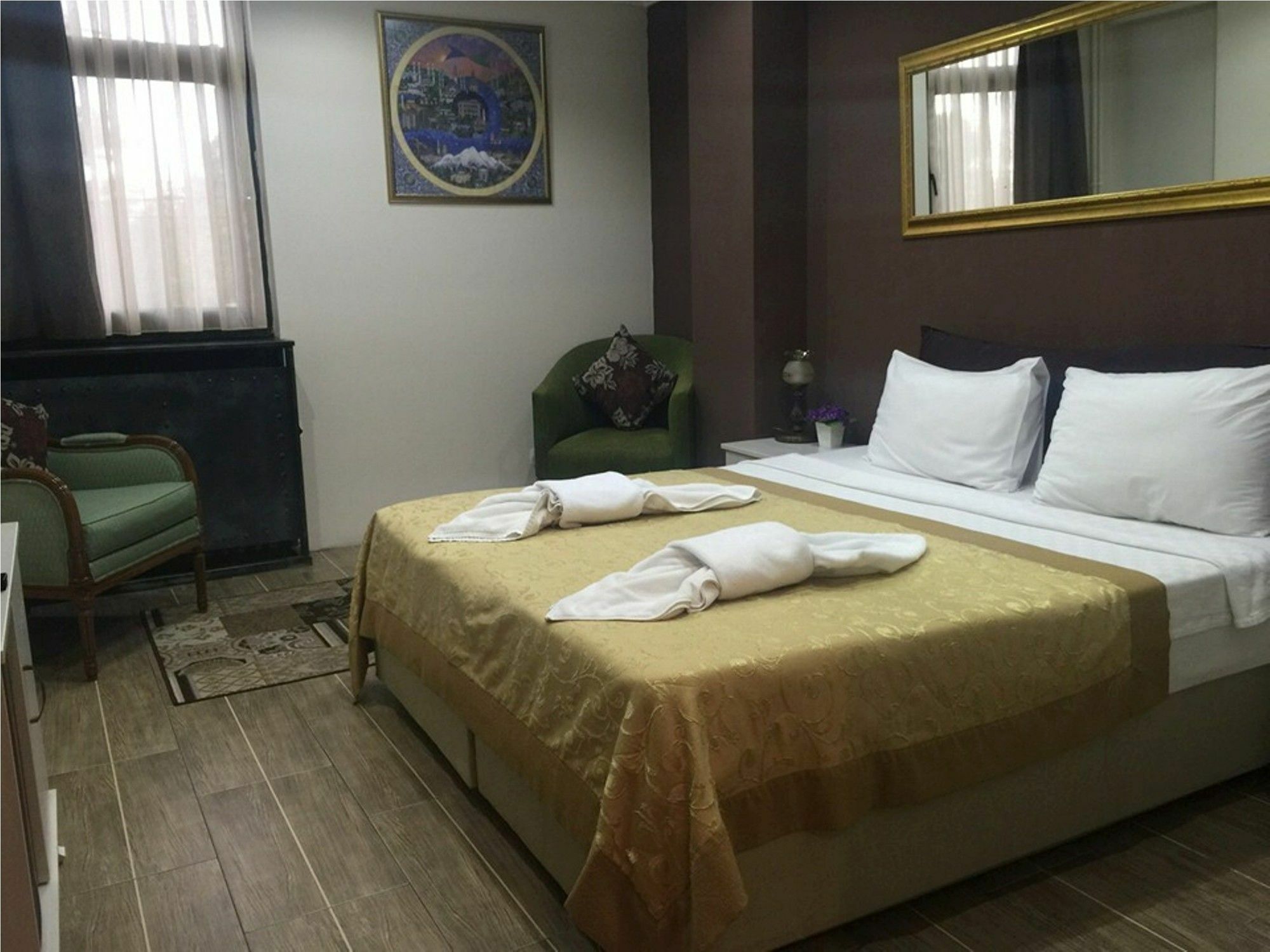 Hotel Esra Sultan Petrol