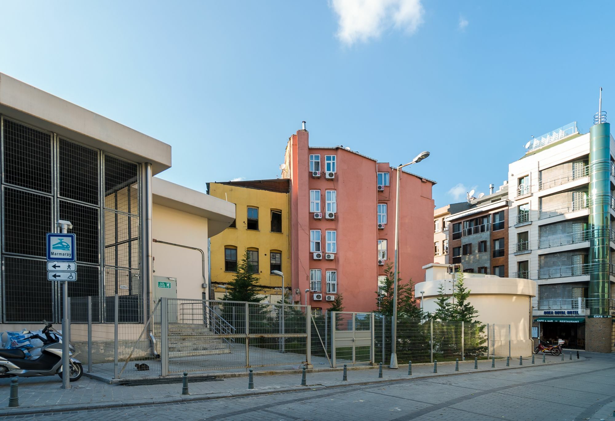 Hotel Yeni