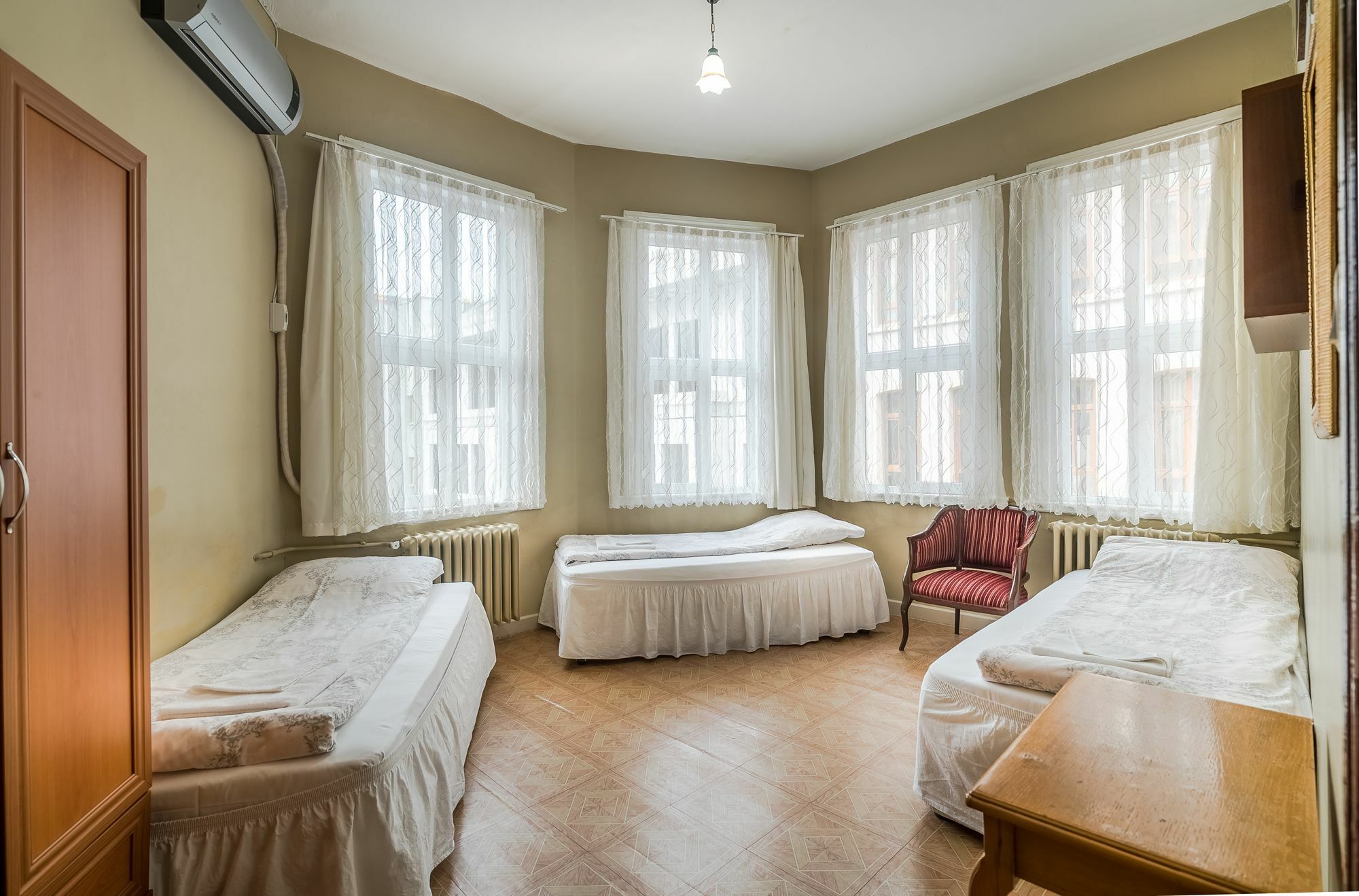 Yeni Hotel Istanbul