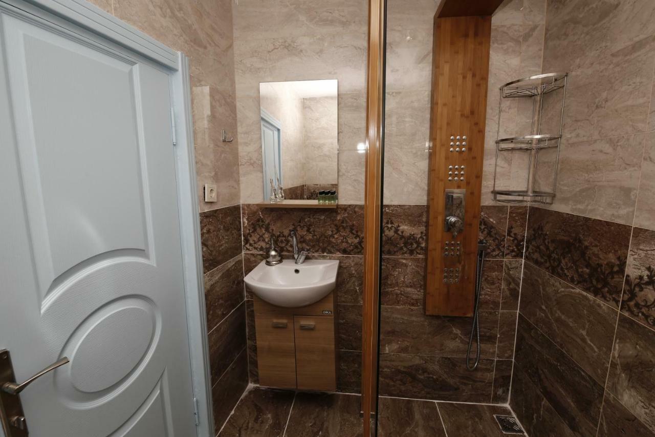 Aparthotel Rodin *