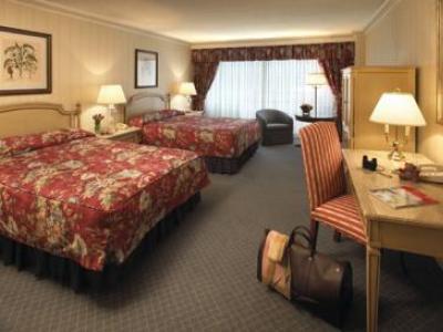 Hotel 9 On
