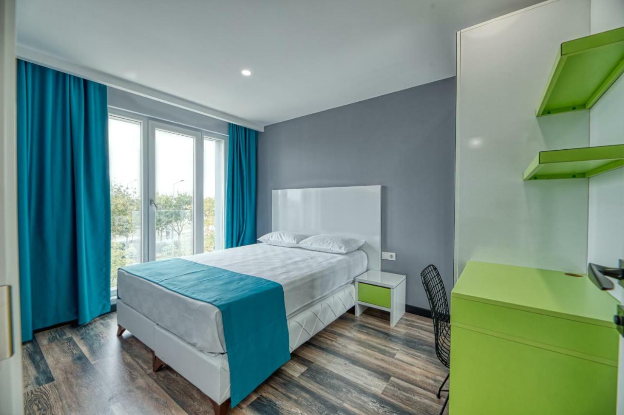 Grisverde 3*