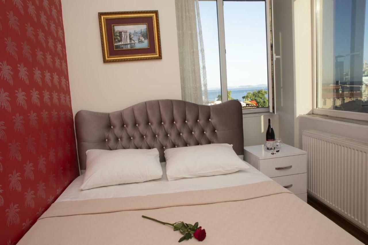 Desina Deluxe Hotel