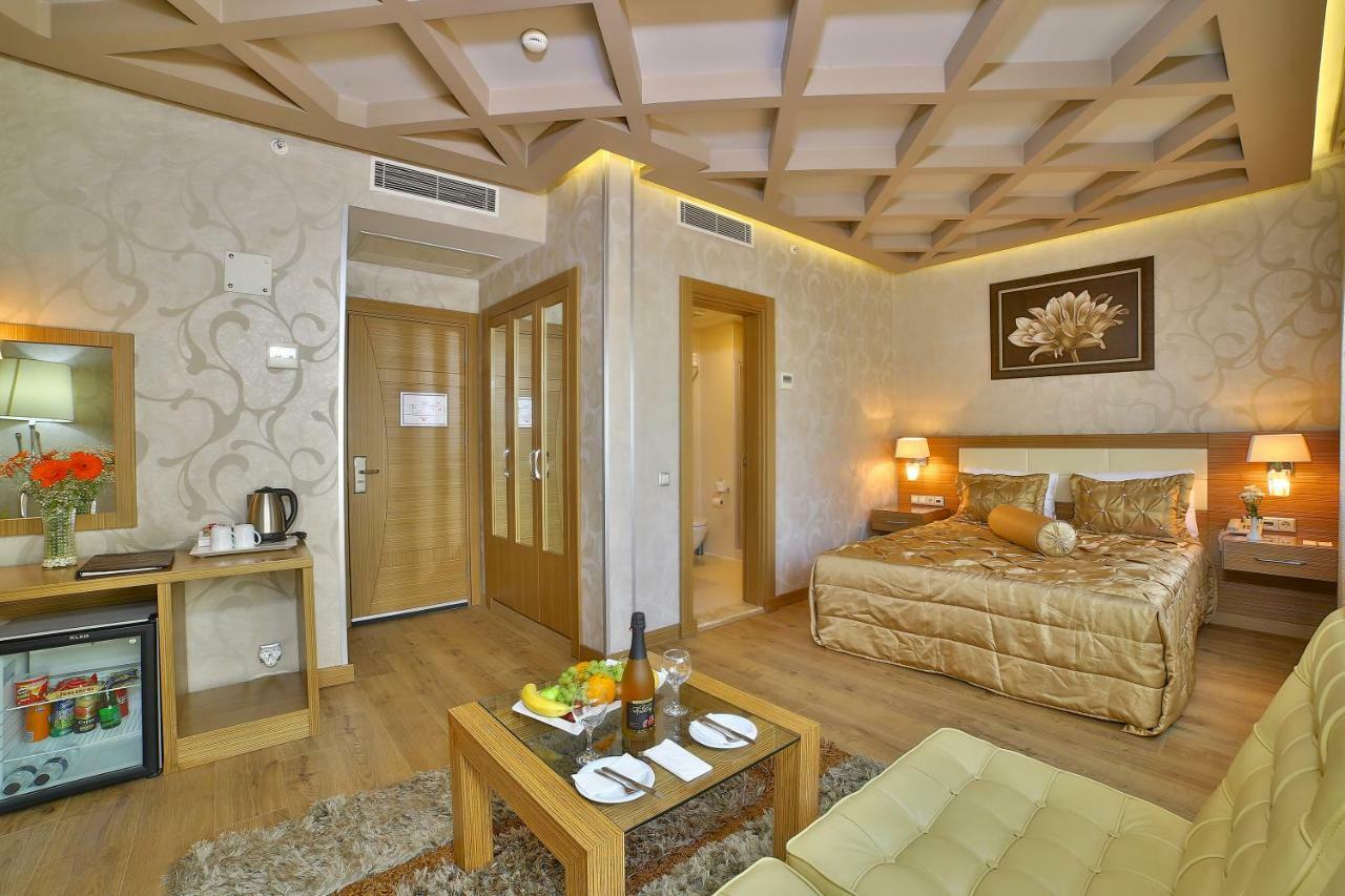 Hotel The Time Old