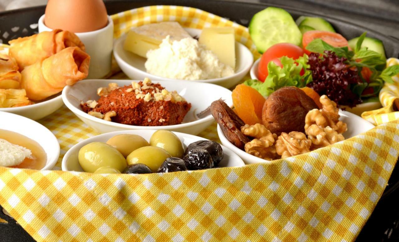 Hotel Karamans Sirkeci 2*
