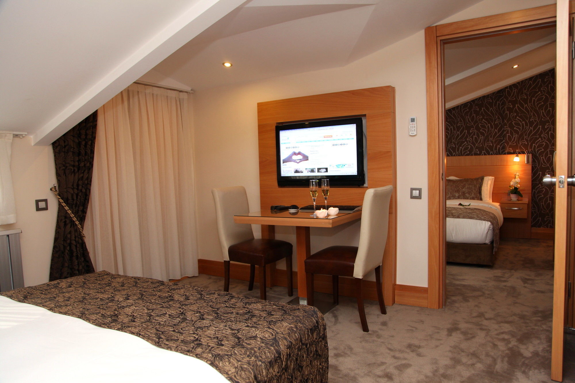Hotel Emerald Istanbul