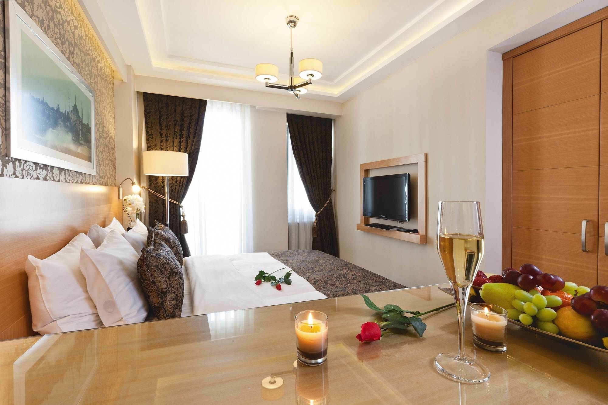Emerald Hotel 4*