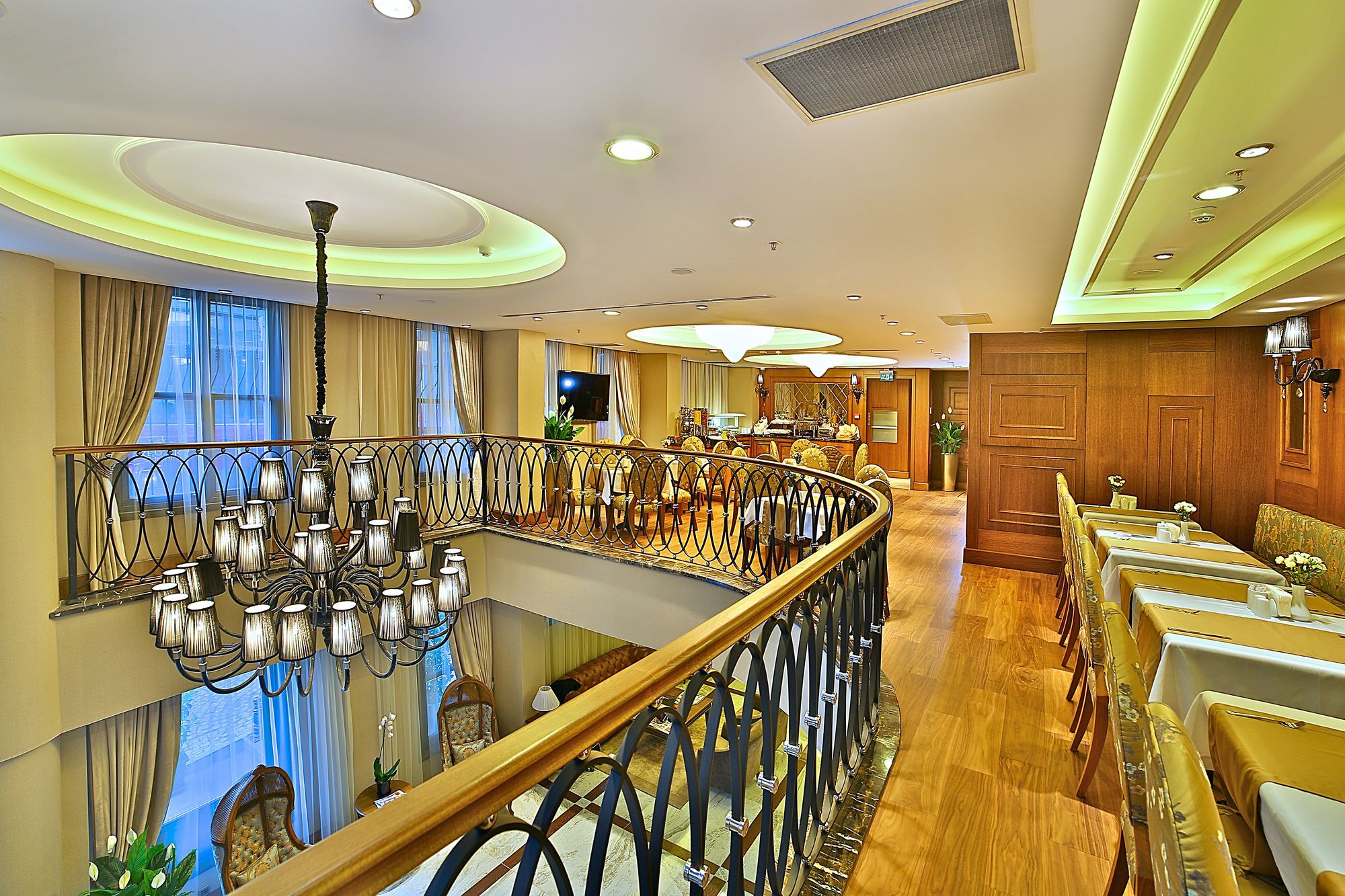Adelmar Hotel Istanbul Sisli 4*