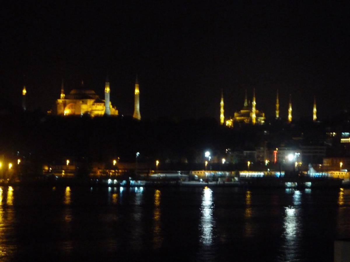 Karakoy Port 4*