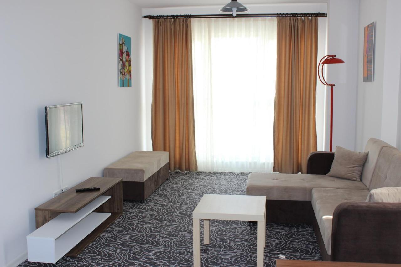 Kat11 Aparthotel