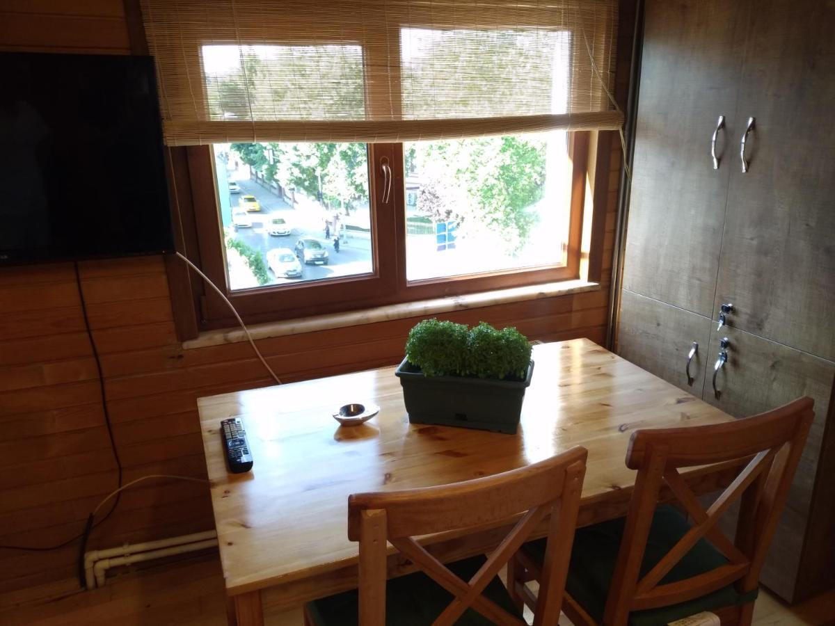Apartment Retro & Wood *