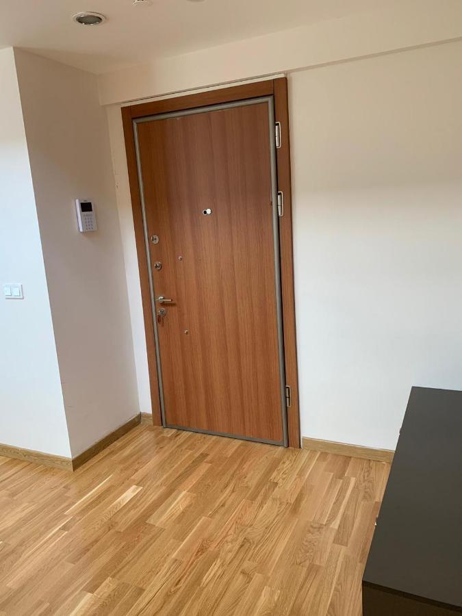 Koza Park - Luxurious Two Bedroom Duplex Near Akbati Mall And Tennis Academy *