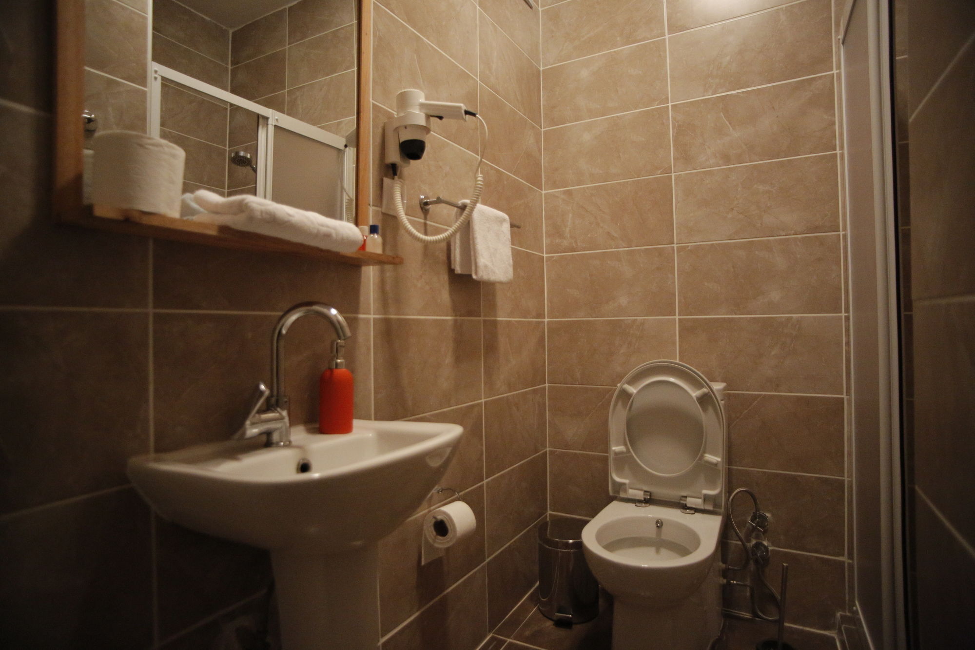 Puffin Hotel