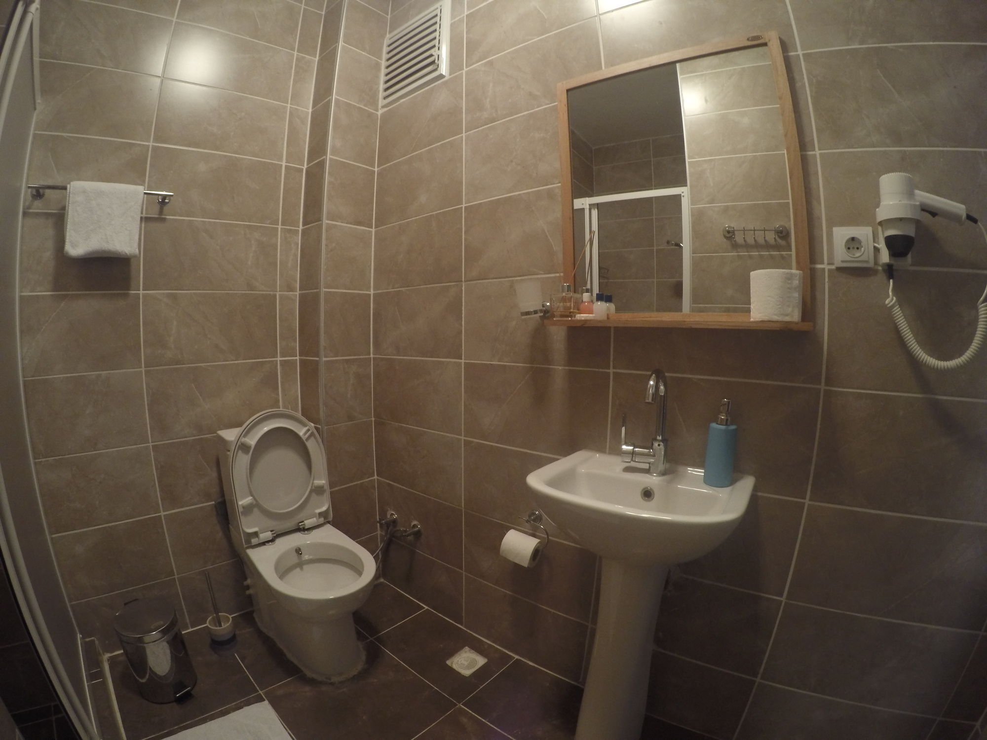 Puffin Hotel 2*
