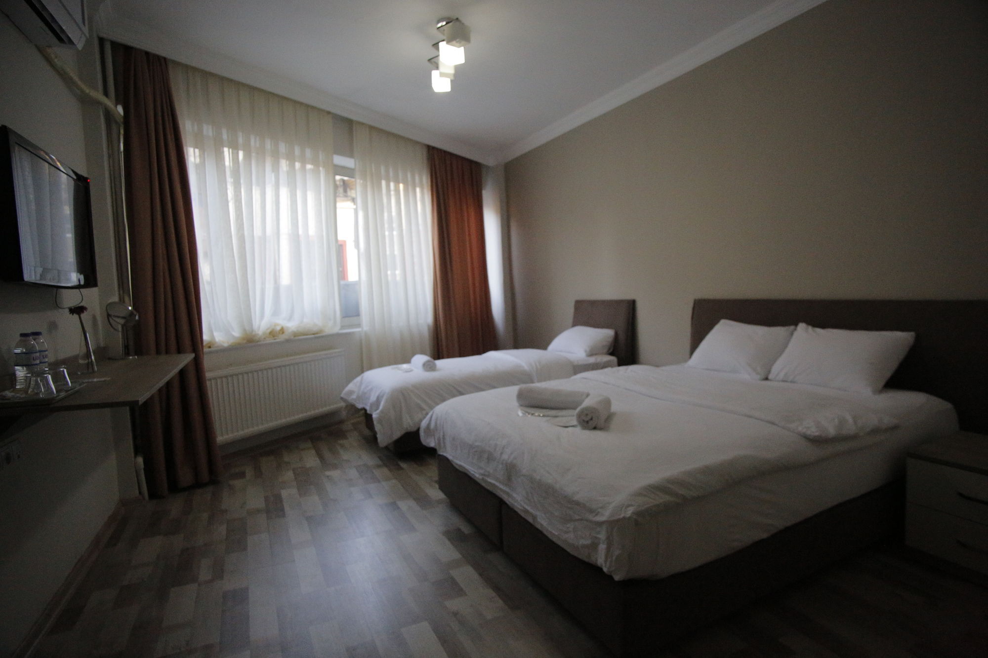 Puffin Hotel 2*