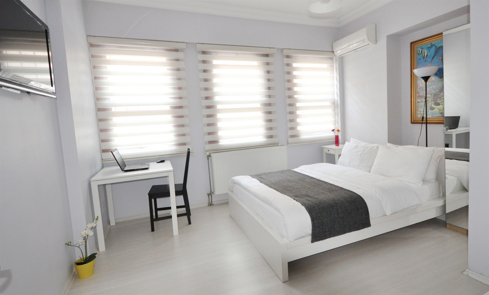 Ada Aparthotel