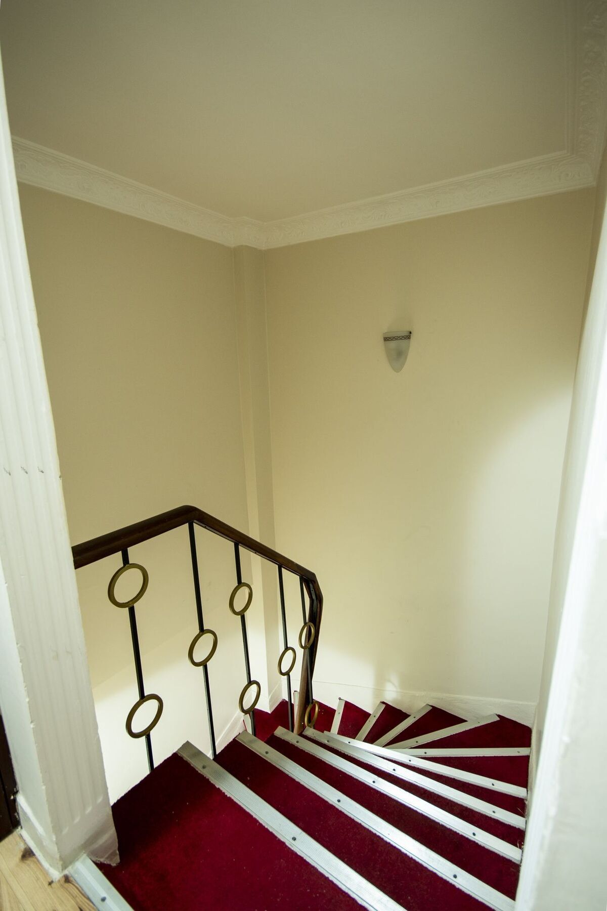 White Pearl Apartment *