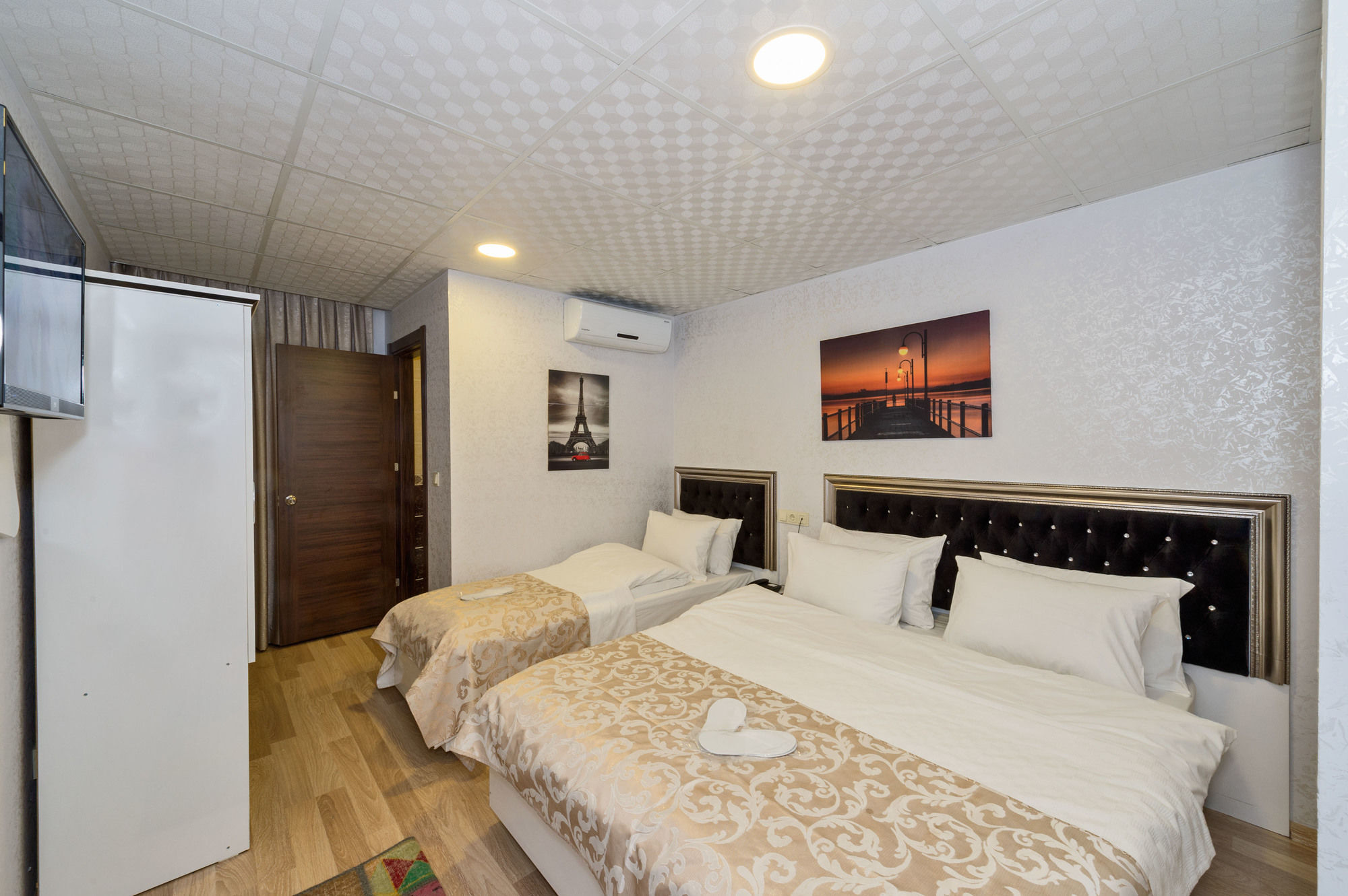 Paradise Airport Hotel 3*