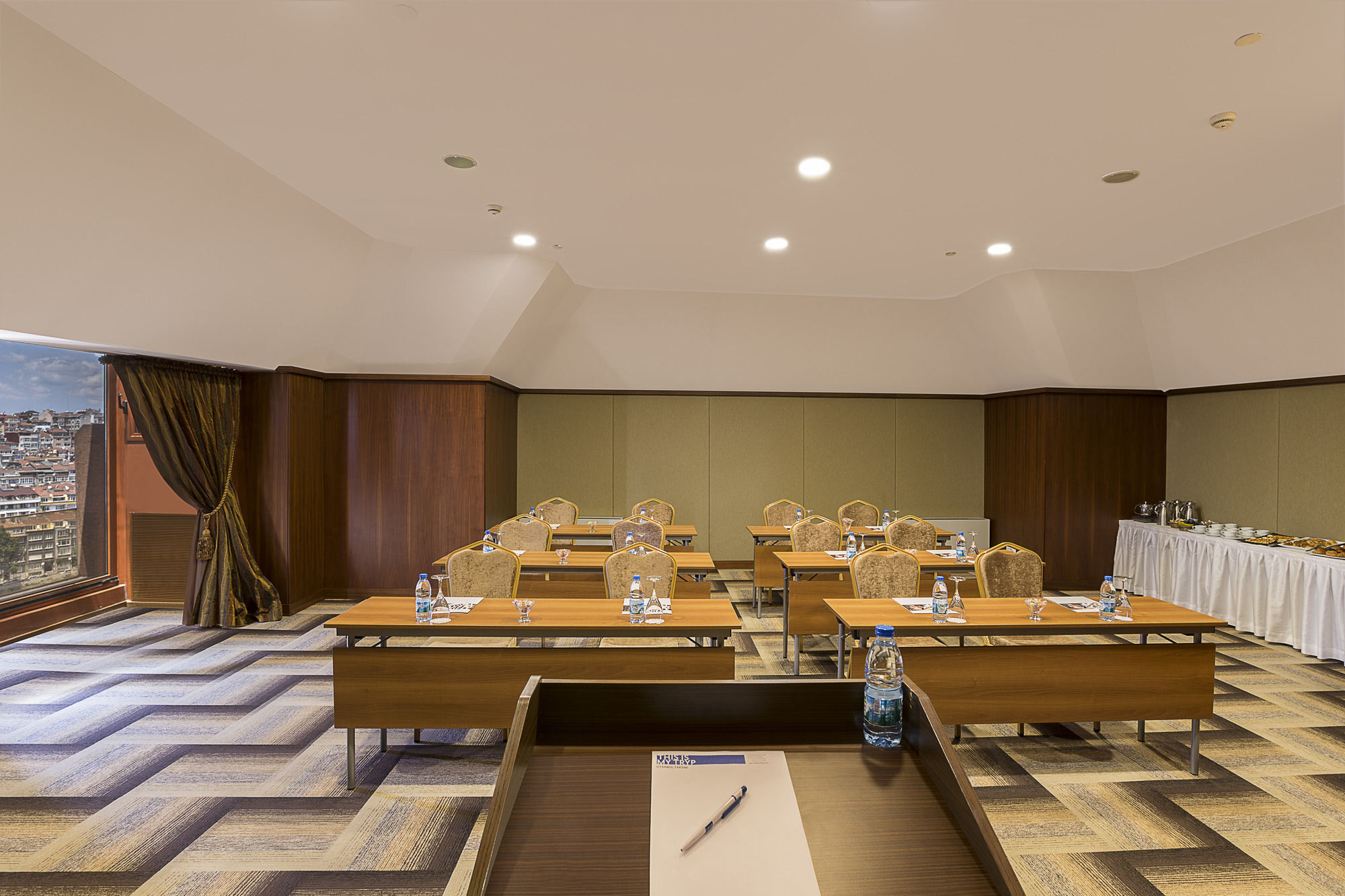 Taxim Express Bosphorus 4*