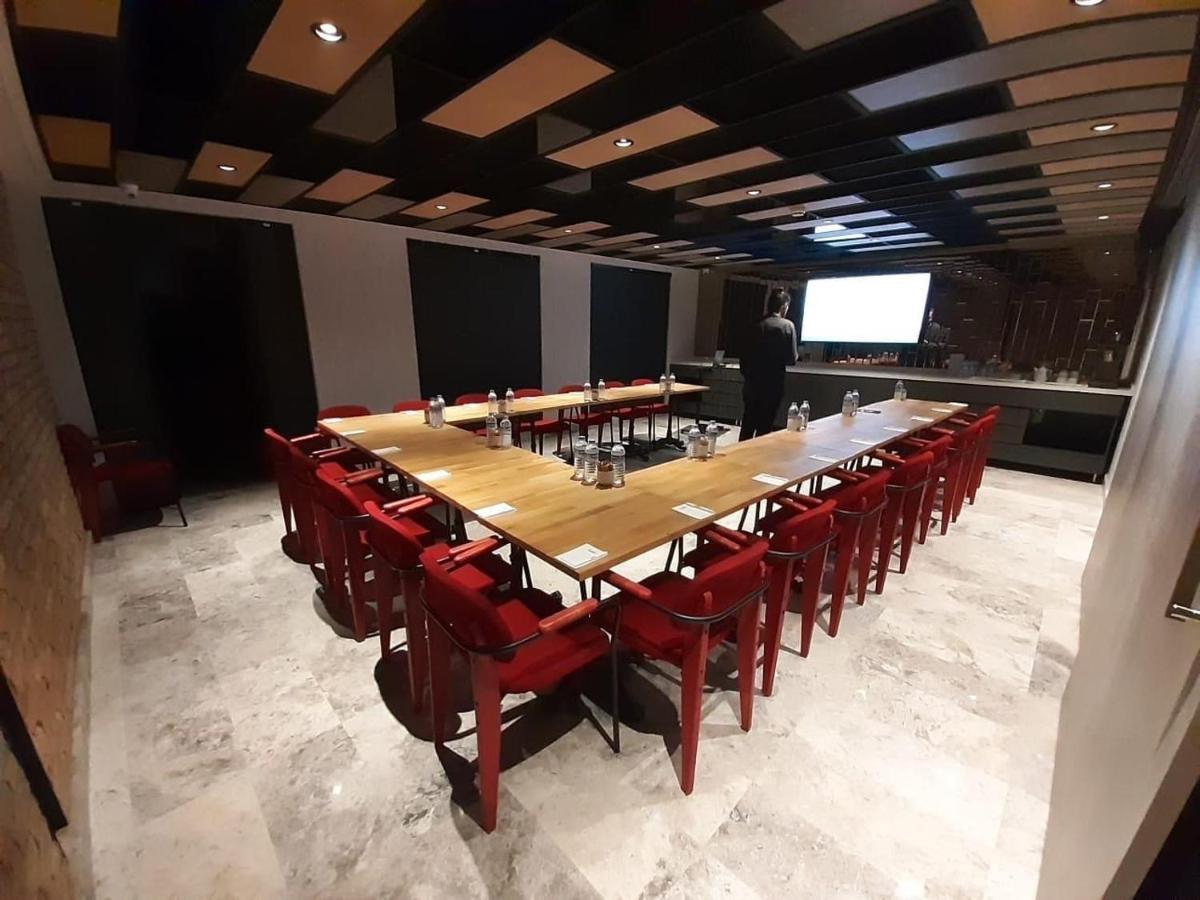 Taksim Pera Orient 4* Istanbul