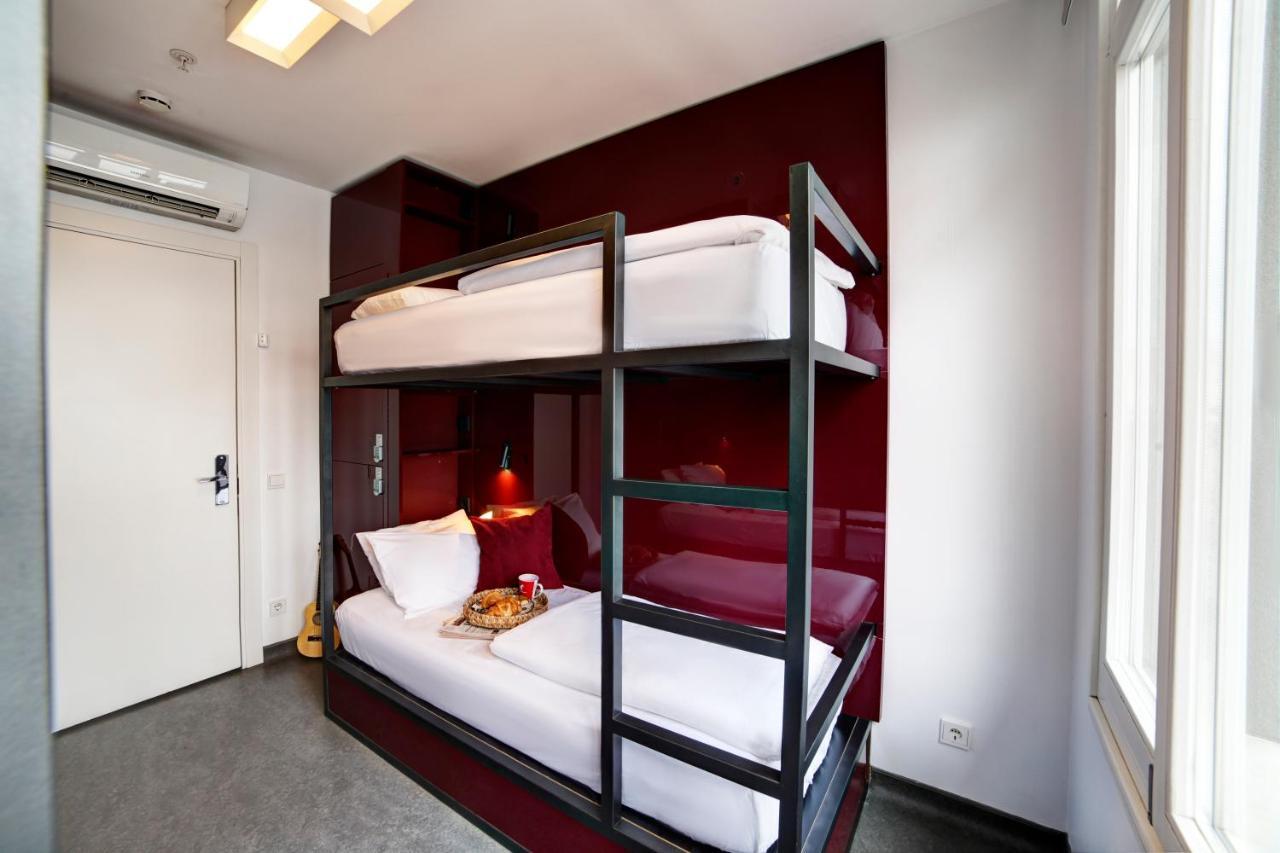Hostel Wabi *