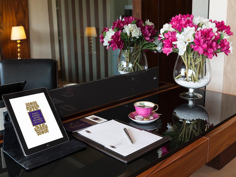 Vogue Supreme Hotel