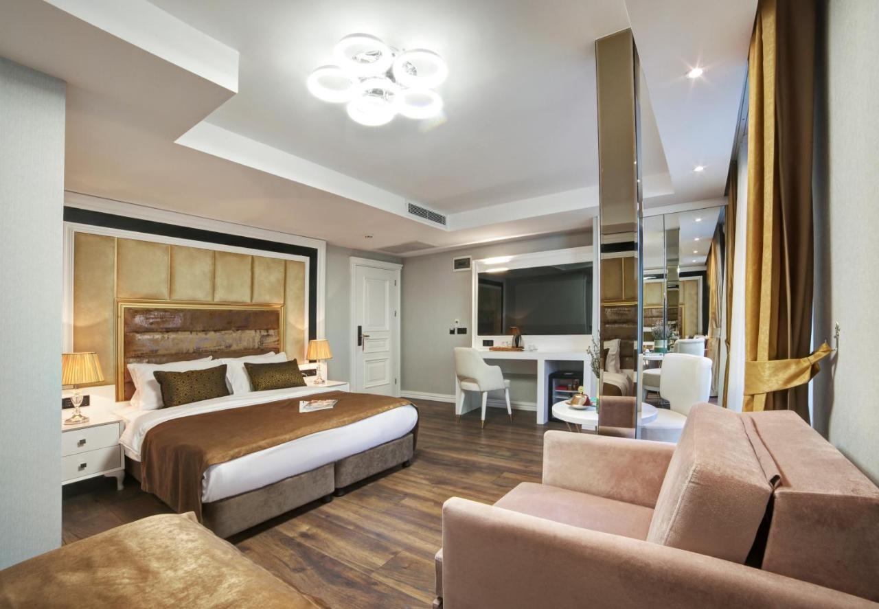 Hotel Pell Palace & 2*
