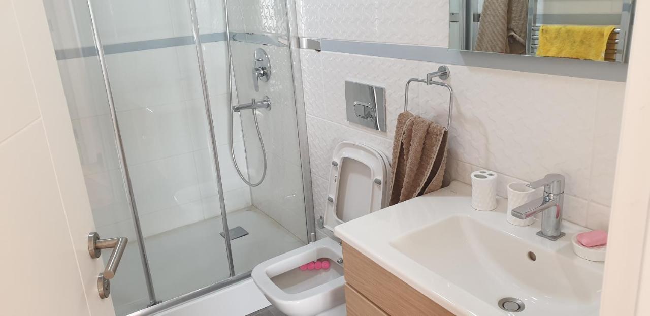 Koza Park - Luxurious Two Bedroom Duplex Near Akbati Mall And Tennis Academy Daire *