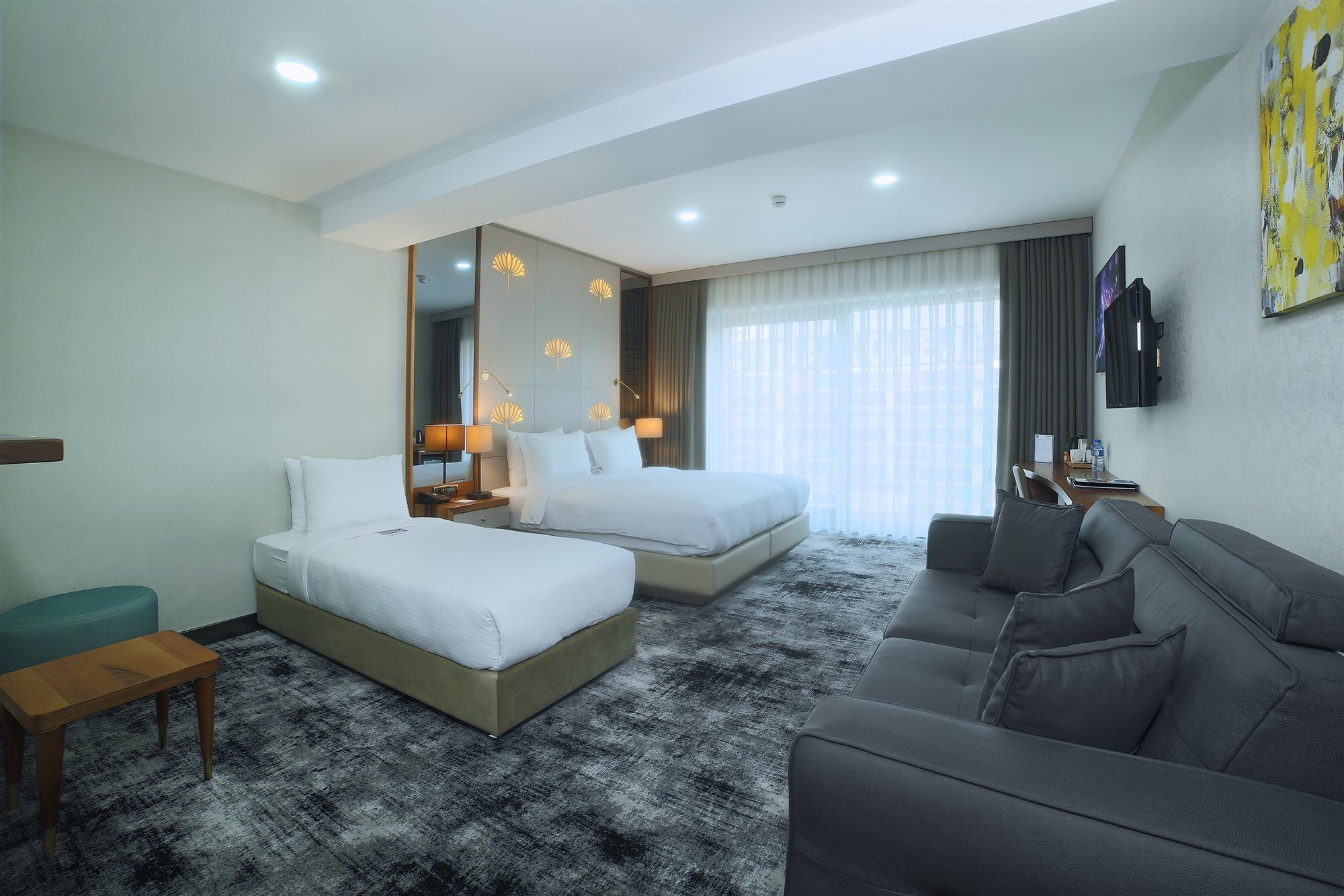 Hotel Tryp By Wyndham Topkapi 4*