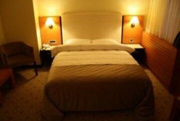 Zoe Hotel