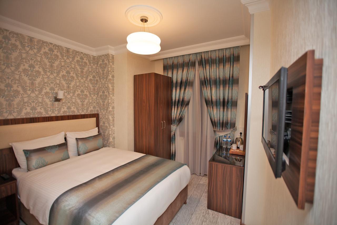 Bulvar Hotel 3*