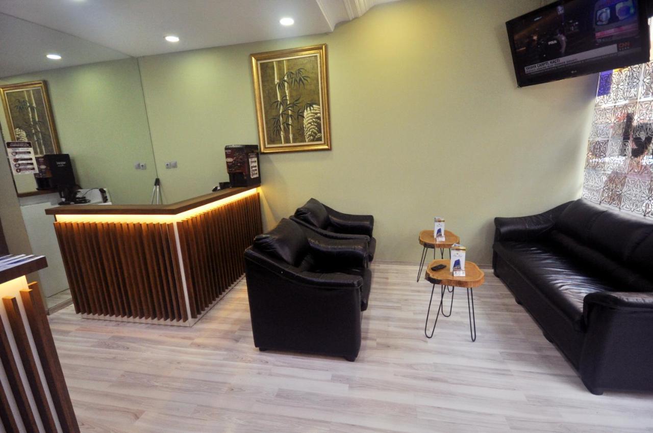 Otel Blue *