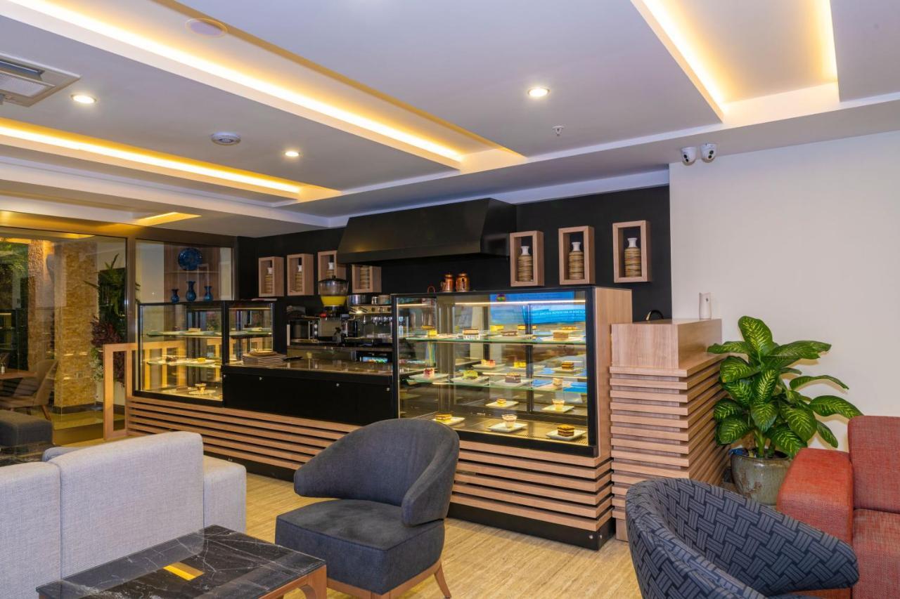 Otel 38