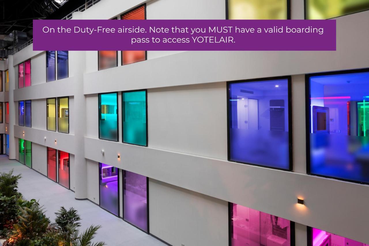 Hotel Yotelair Airport, Duty Free - International Transit Area Istanbul